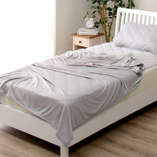 Breathable Cooling Blanket with Washable Cover for Hot Sleepers